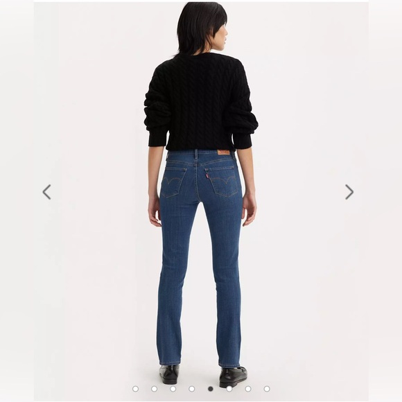 Levi’s 312 Shaping Slim Jeans - Picture 2 of 7